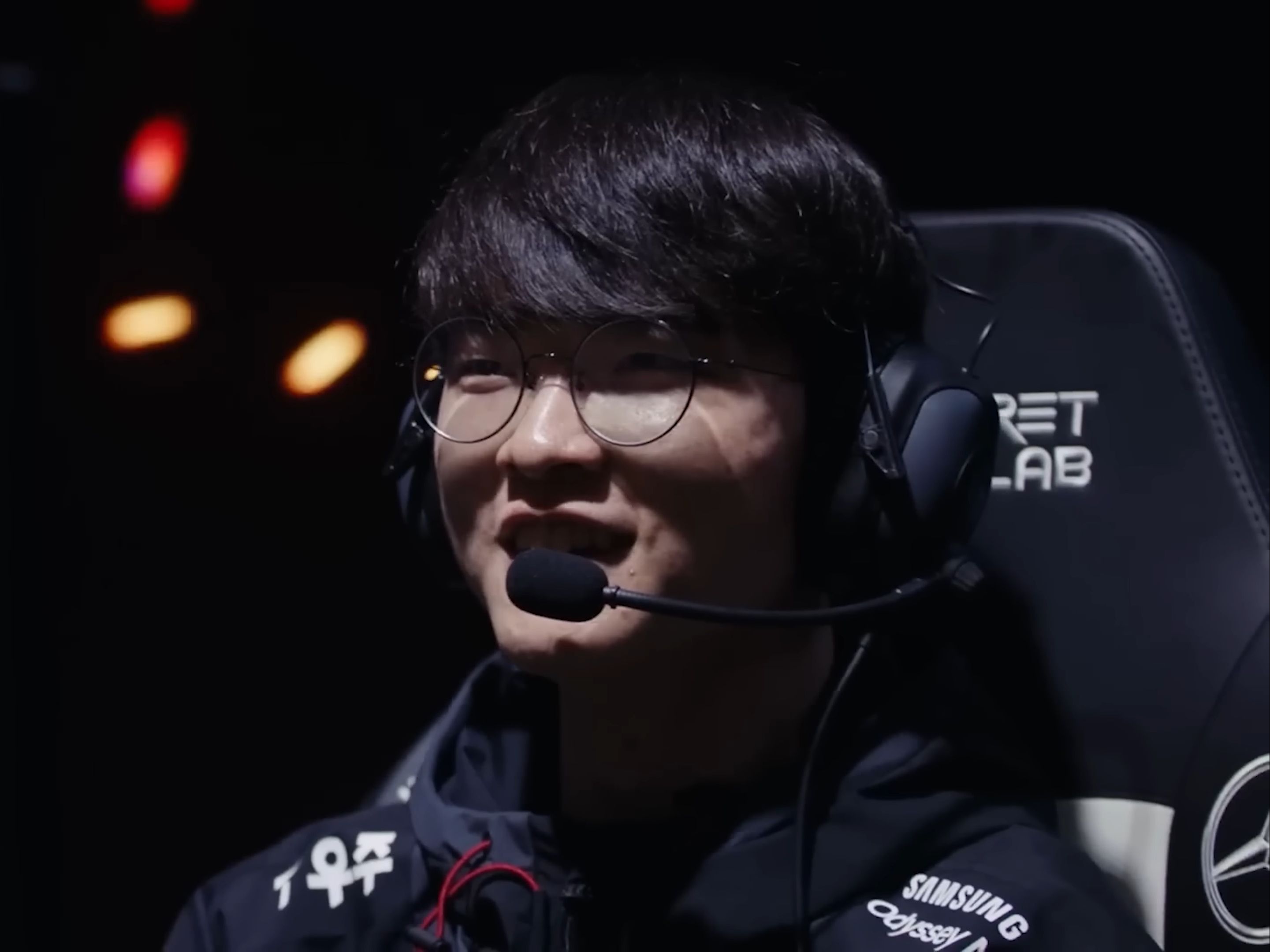 在刚刚结束的LCK春决中，GEN以3-1击败T1拿下春季赛冠军 GEN下路Peyz收获LCK春决FMVP