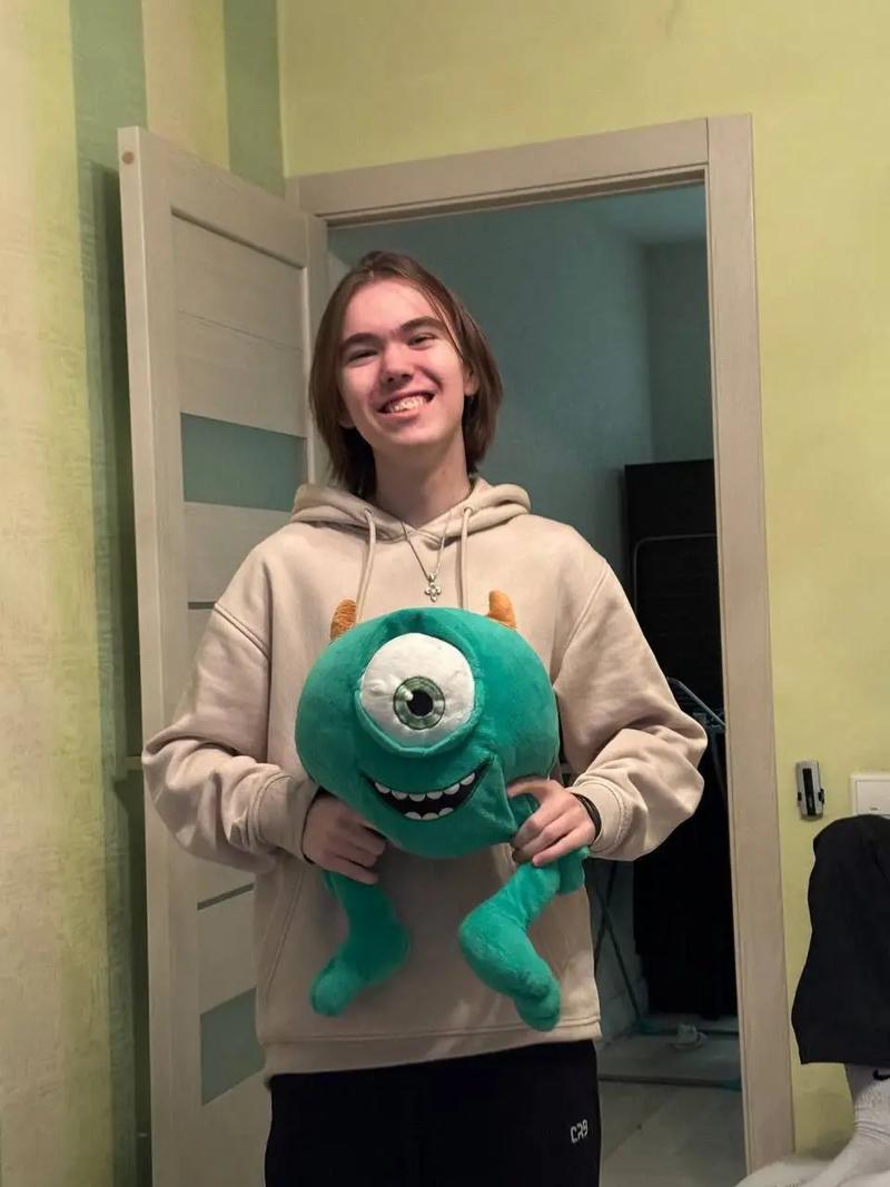 【lpl战报】WE 2-0 RNG：WE完美团战发挥 以下克上成功战胜RNG