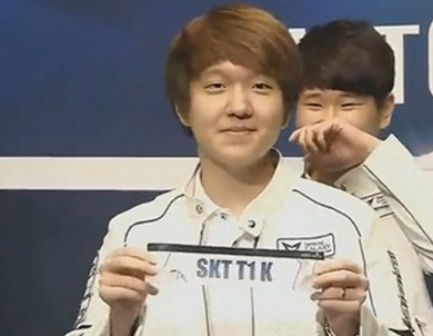 【战报】2025LPL春季赛LGD 0-2 IG，IG3连胜结束常规赛