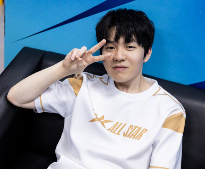 开发者已宣布在 CS2 的第二季结束日期；