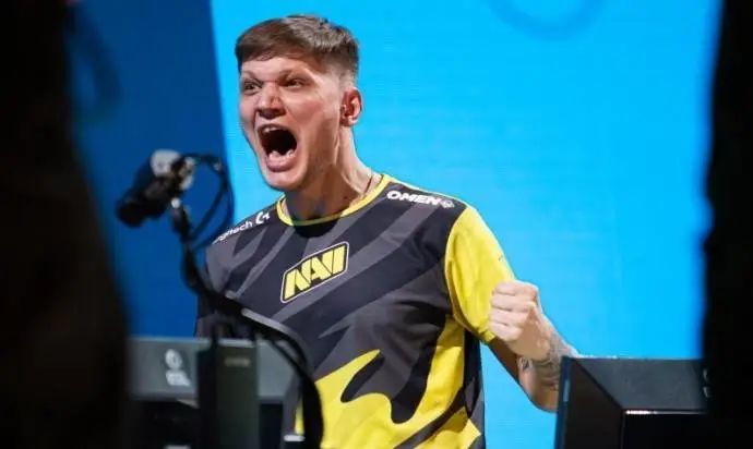 资讯《绝地求生》如何吃鸡？吃鸡必备要素介绍